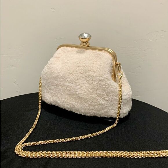 2 Chain Styles Handmade Real Shearling Push lock Clutch/Wristlet/Crossbody - Picture 4 of 11